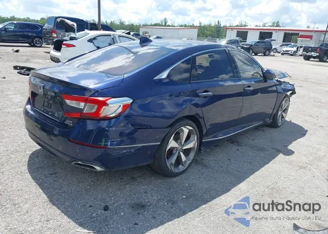 2018 Honda Accord Touring 2.0T из США, поврежденный, VIN 1HGCV2F90JA017460